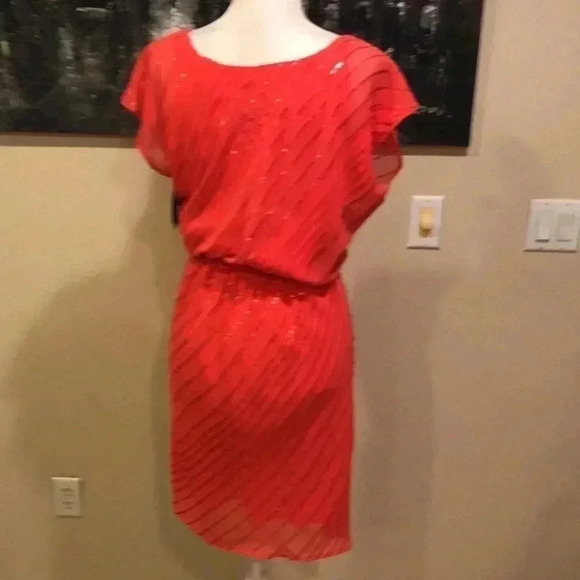 NWT Vince Camuto Women's Sequined Beaded Asymmetrical Neck Dress-Size 4 - Picture 4 of 7